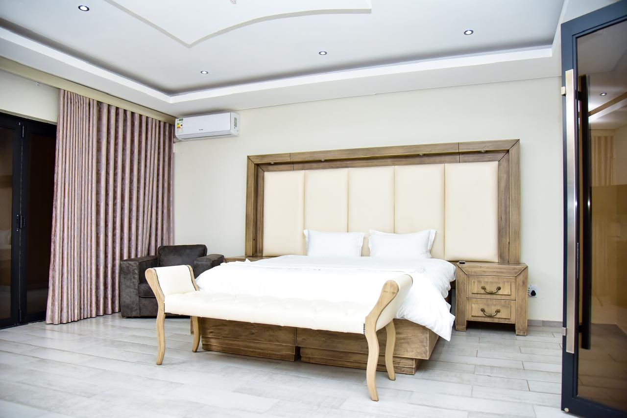 King Room